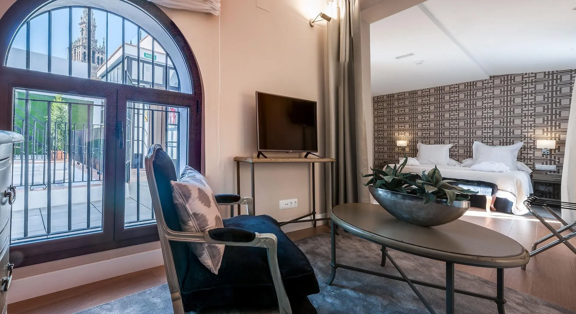 Daire Suites Murillo Catedral Sevilla