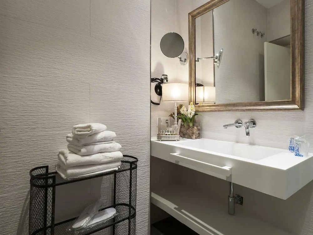 Suites Murillo Catedral Sevilla Daire