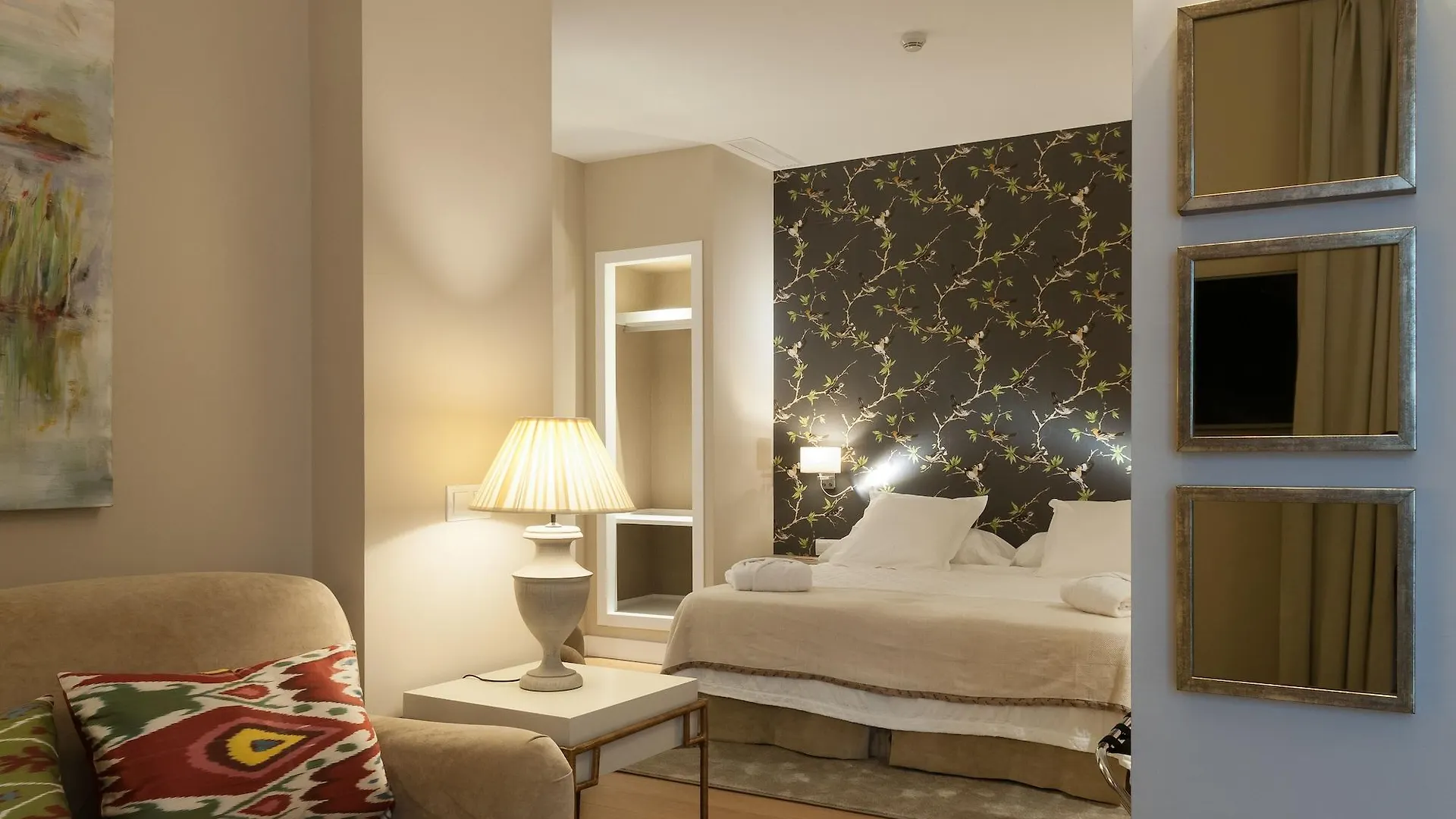 Suites Murillo Catedral Sevilla 0*,